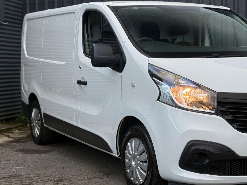 Used Renault Trafic 2017 for sale - 76631867: Photo 15