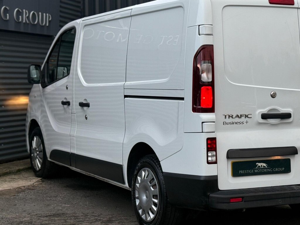 Used Renault Trafic 2017 for sale - 76631867: Photo 31