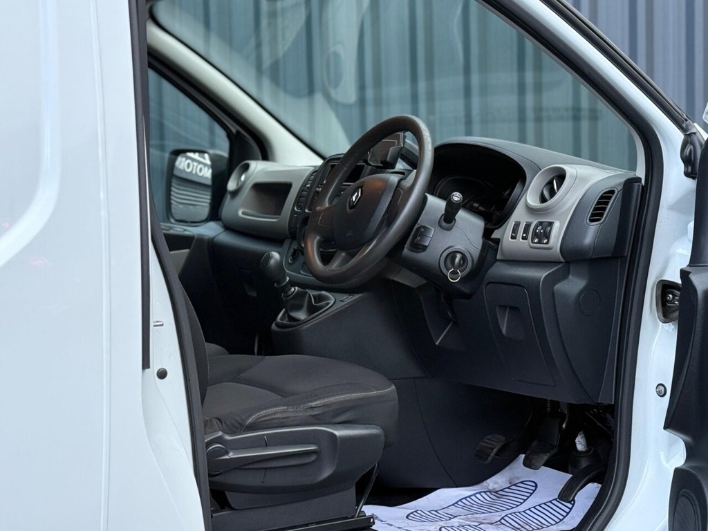 Used Renault Trafic 2017 for sale - 76631867: Photo 6