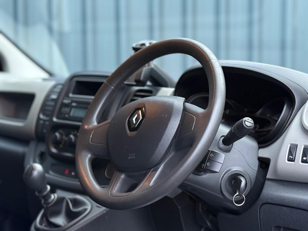 Used Renault Trafic 2017 for sale - 76631867: Photo 7