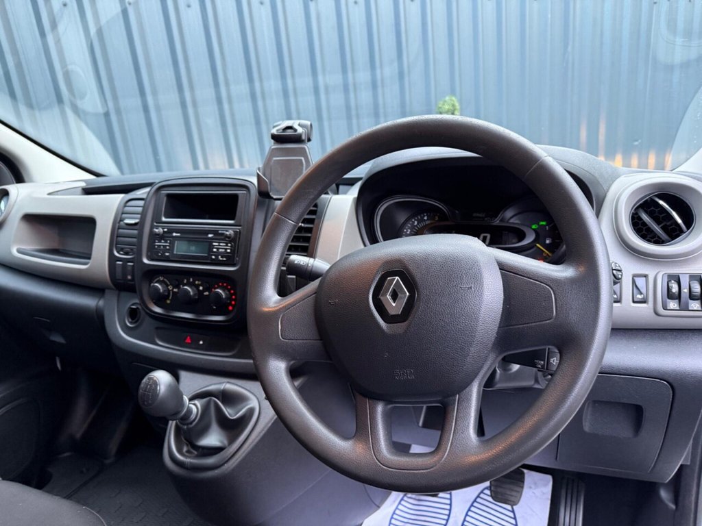 Used Renault Trafic 2017 for sale - 76631867: Photo 9