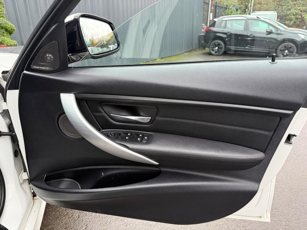 Used BMW 3 Series 2014 for sale - 76768355: Photo 16