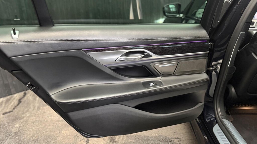 Used BMW 7 Series 2021 for sale - 78029977: Photo 37