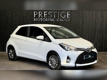 Used Toyota Yaris 2017 for sale - 79530077: Photo