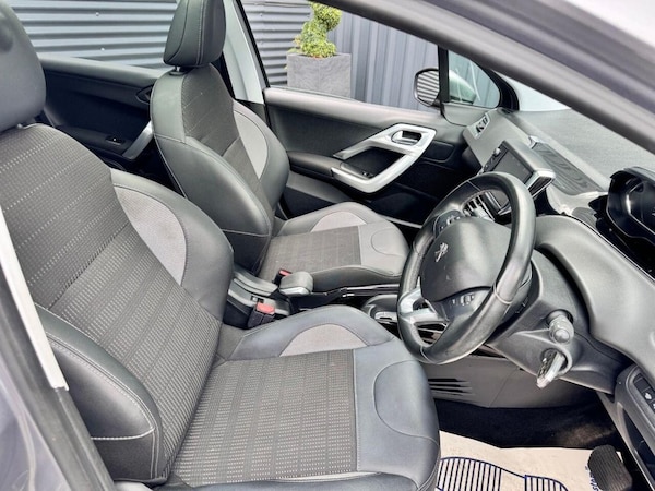 Used Peugeot 2008 2019 for sale - 74569791: Photo 13