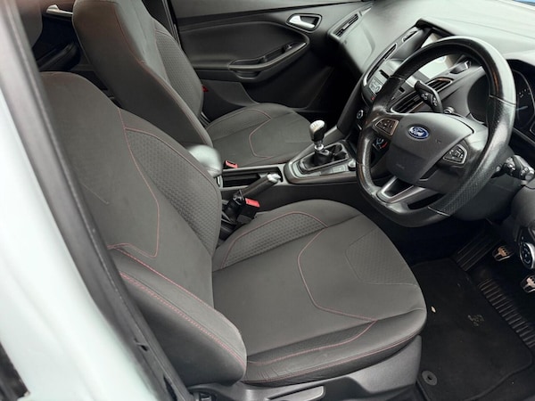 Used Ford Focus 2017 for sale - 76256584: Photo 29