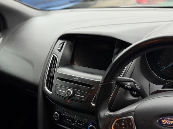 Used Ford Focus 2017 for sale - 76256584: Photo 31
