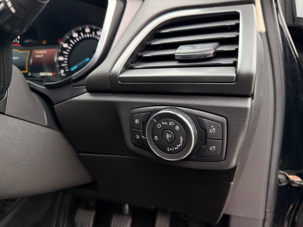 Used Ford Mondeo 2016 for sale - 76631679: Photo 14