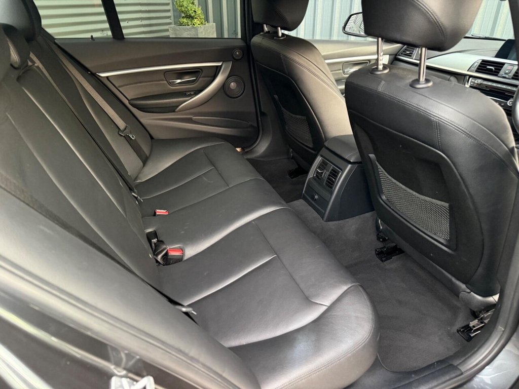 Used BMW 3 Series 2018 for sale - 76014751: Photo 17