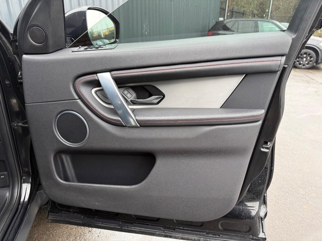 Used Land Rover Discovery Sport 2021 for sale - 77302536: Photo 14