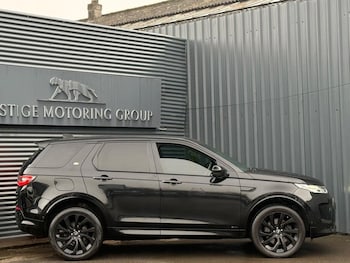 Used Land Rover Discovery Sport 2021 for sale - 77302536: Photo