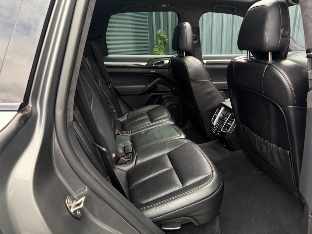 Used Porsche Cayenne 2017 for sale - 77764910: Photo 25