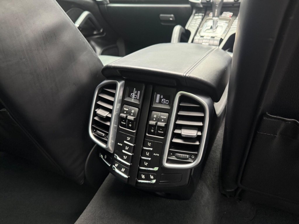 Used Porsche Cayenne 2017 for sale - 77764910: Photo 28