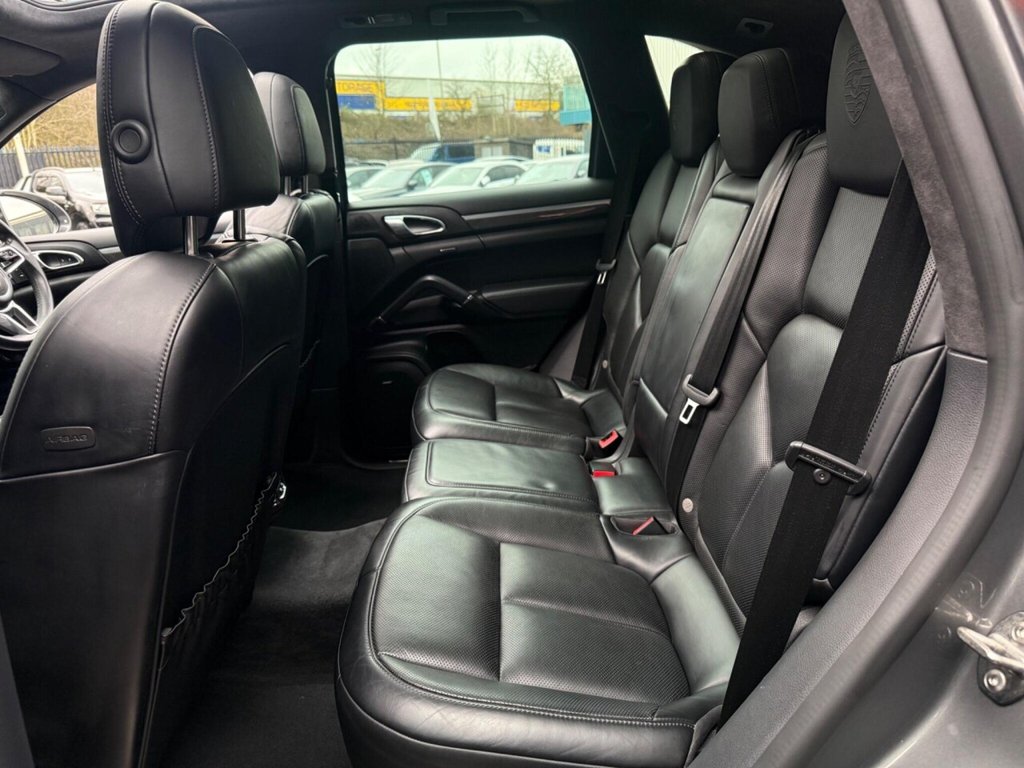 Used Porsche Cayenne 2017 for sale - 77764910: Photo 29