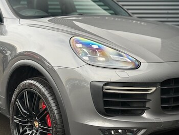 Used Porsche Cayenne 2017 for sale - 77764910: Photo