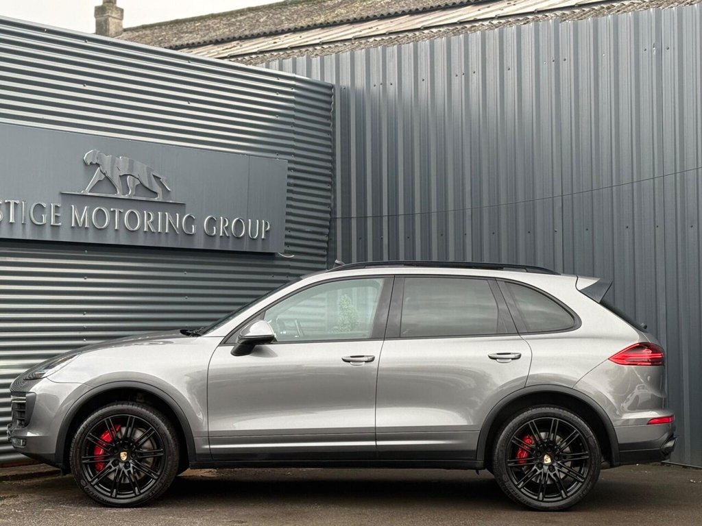 Used Porsche Cayenne 2017 for sale - 77764910: Photo 45