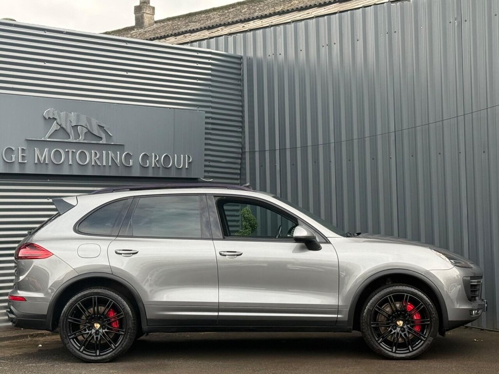 Used Porsche Cayenne 2017 for sale - 77764910: Photo 6
