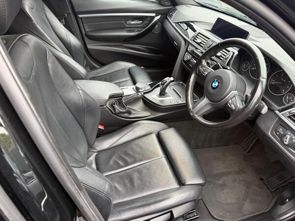 Used BMW 3 Series 2018 for sale - 76256556: Photo 28