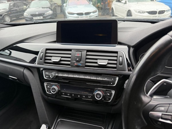 Used BMW 3 Series 2018 for sale - 76256556: Photo 29