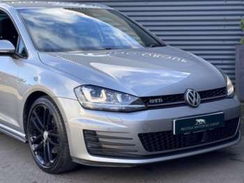 Used Volkswagen Golf 2016 for sale - 74570571: Photo