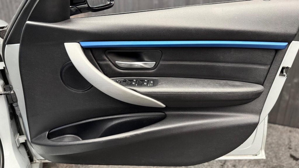 Used BMW 3 Series 2015 for sale - 77764850: Photo 16