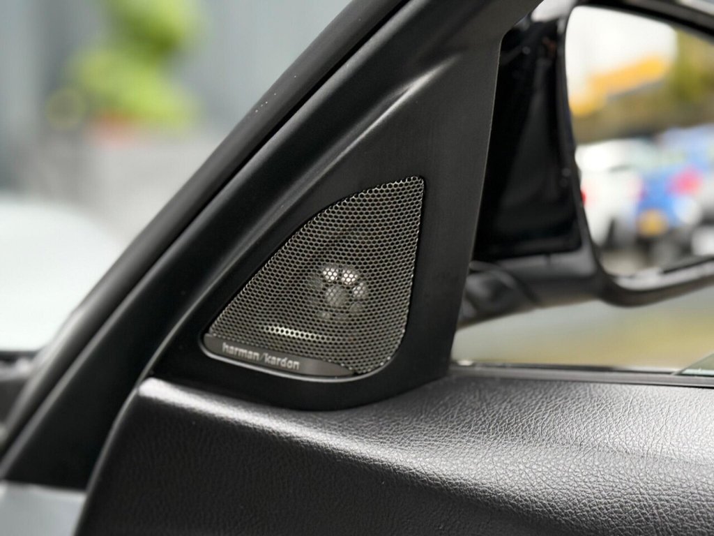 Used BMW 3 Series 2017 for sale - 76768353: Photo 17