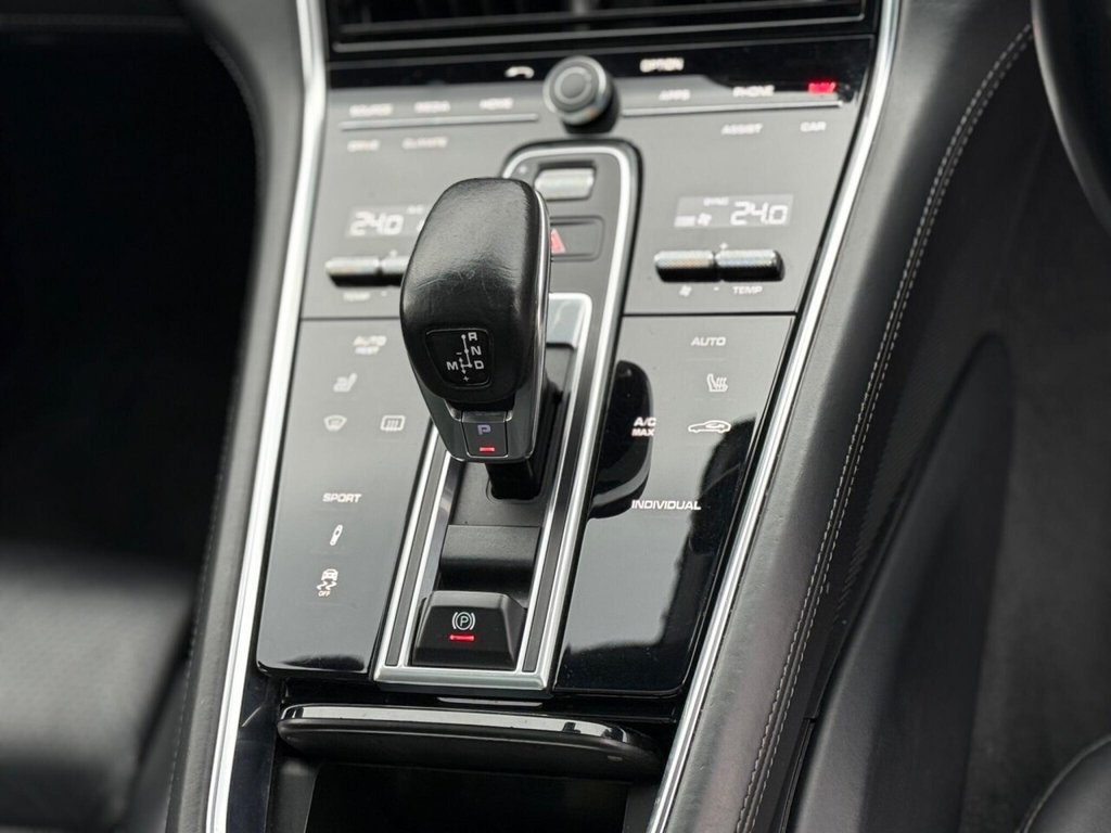 Used Porsche Panamera 2017 for sale - 76631737: Photo 40