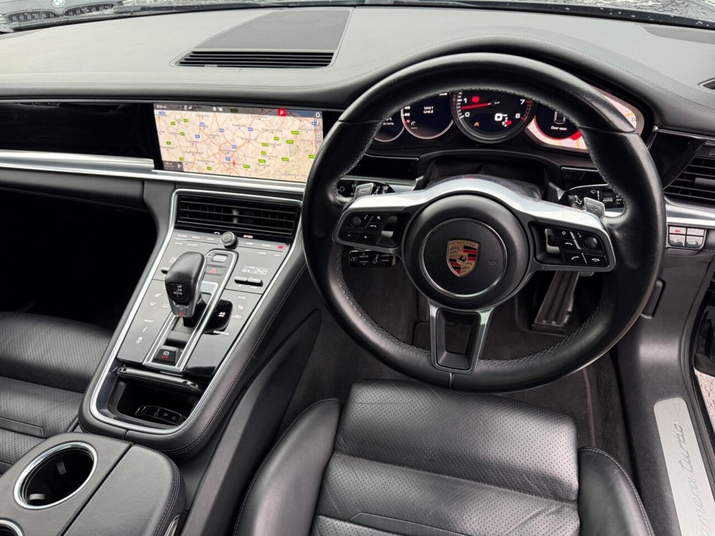 Used Porsche Panamera 2017 for sale - 76631737: Photo 42