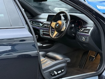 Used BMW 7 Series 2021 for sale - 77301828: Photo
