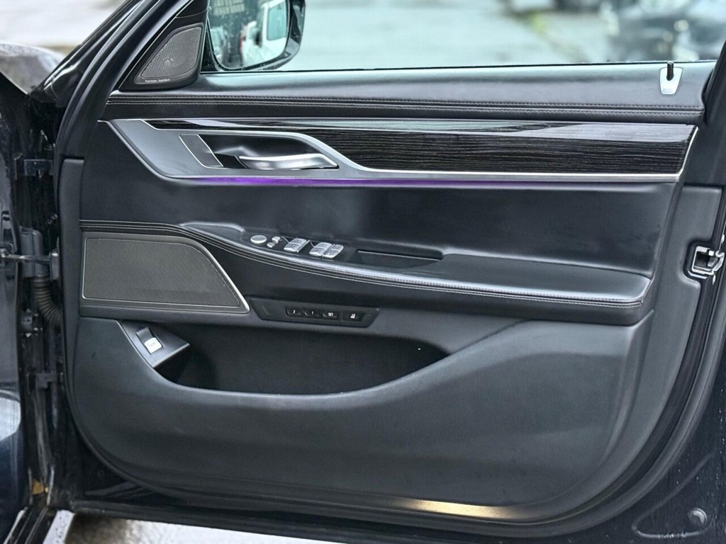 Used BMW 7 Series 2021 for sale - 77301828: Photo 40