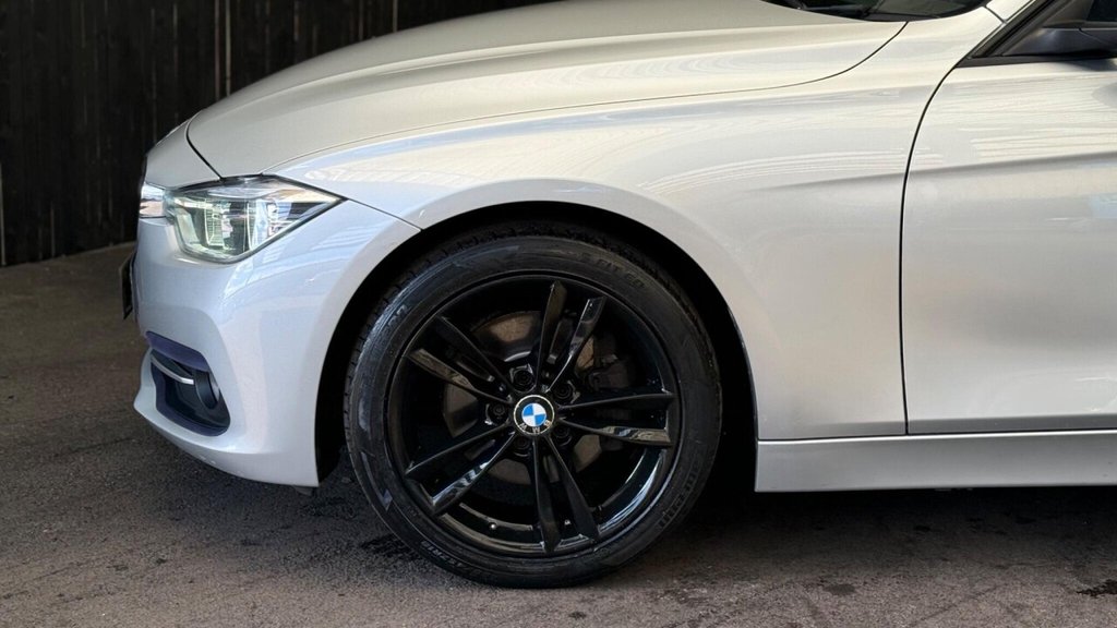 Used BMW 3 Series 2017 for sale - 78186835: Photo 11