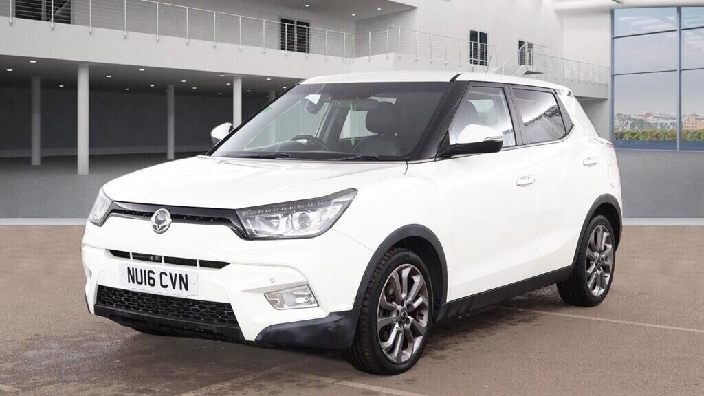 Used Ssangyong Tivoli 2016 for sale - 78029924: Photo 2