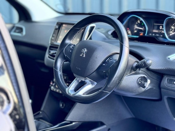 Used Peugeot 2008 2019 for sale - 74570318: Photo 7
