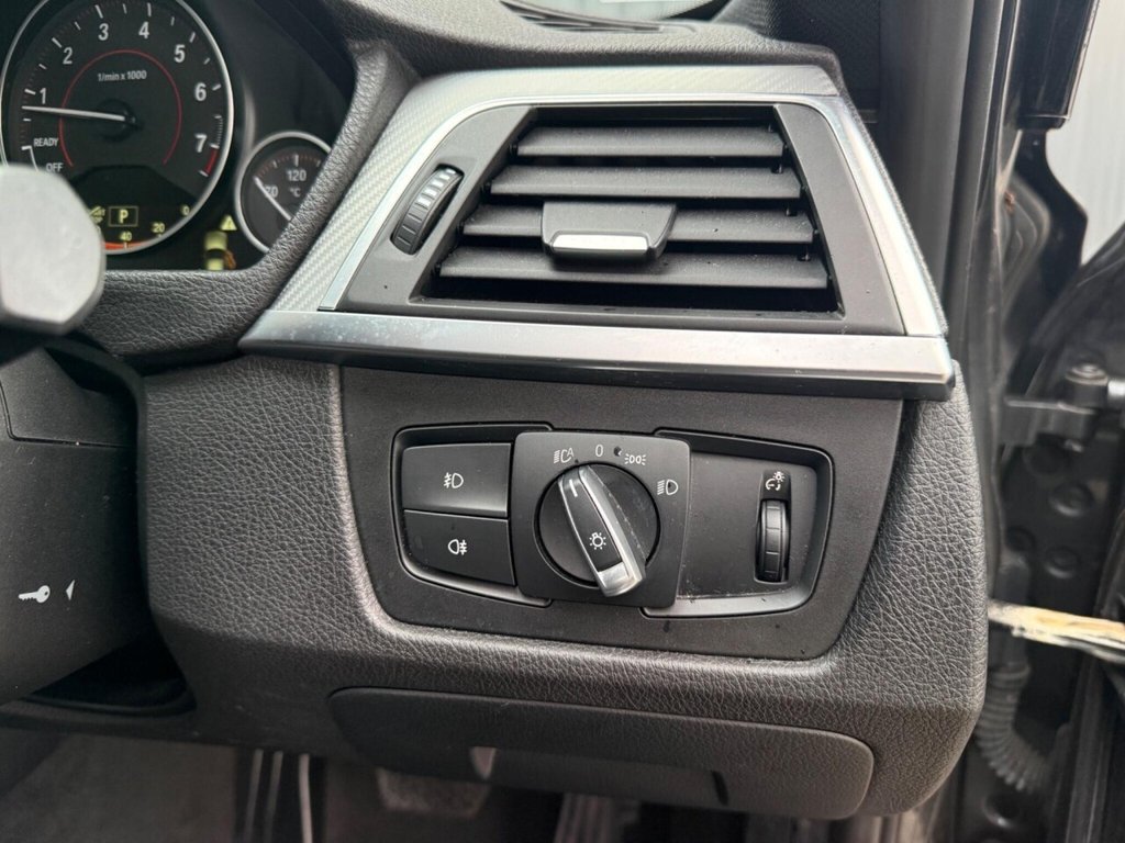 Used BMW 3 Series 2018 for sale - 77302512: Photo 16