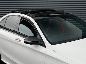 Used Mercedes-Benz C Class 2019 for sale - 76768356: Photo