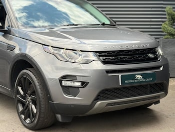 Used Land Rover Discovery Sport 2018 for sale - 75548564: Photo