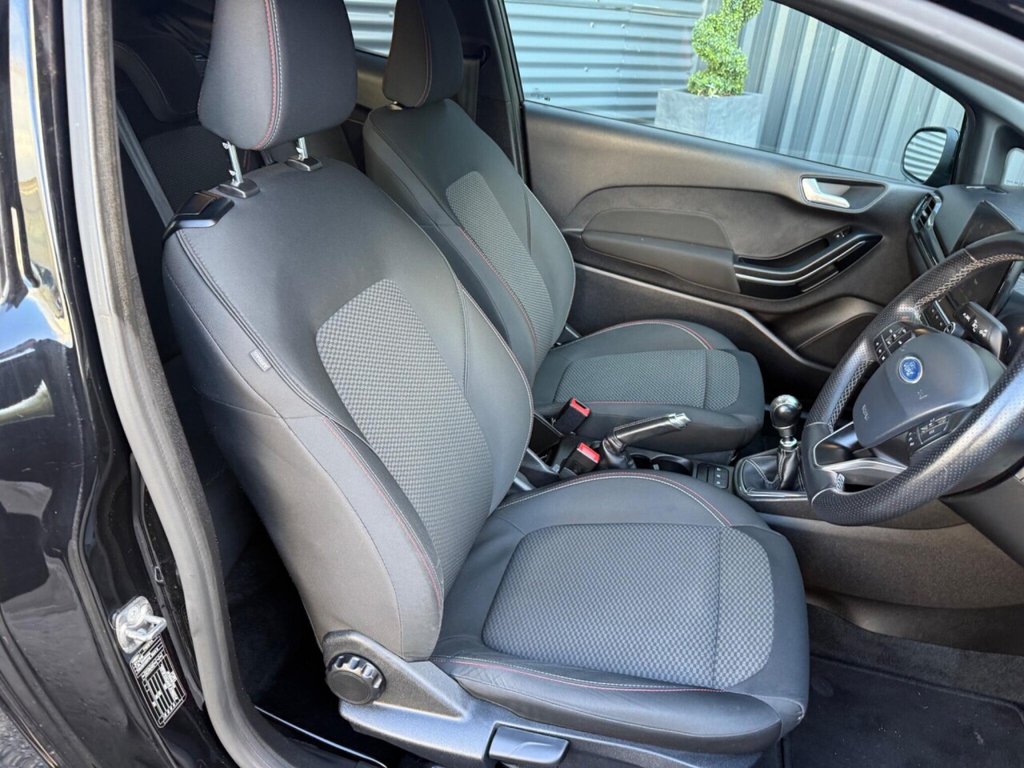 Used Ford Fiesta 2018 for sale - 77301965: Photo 14