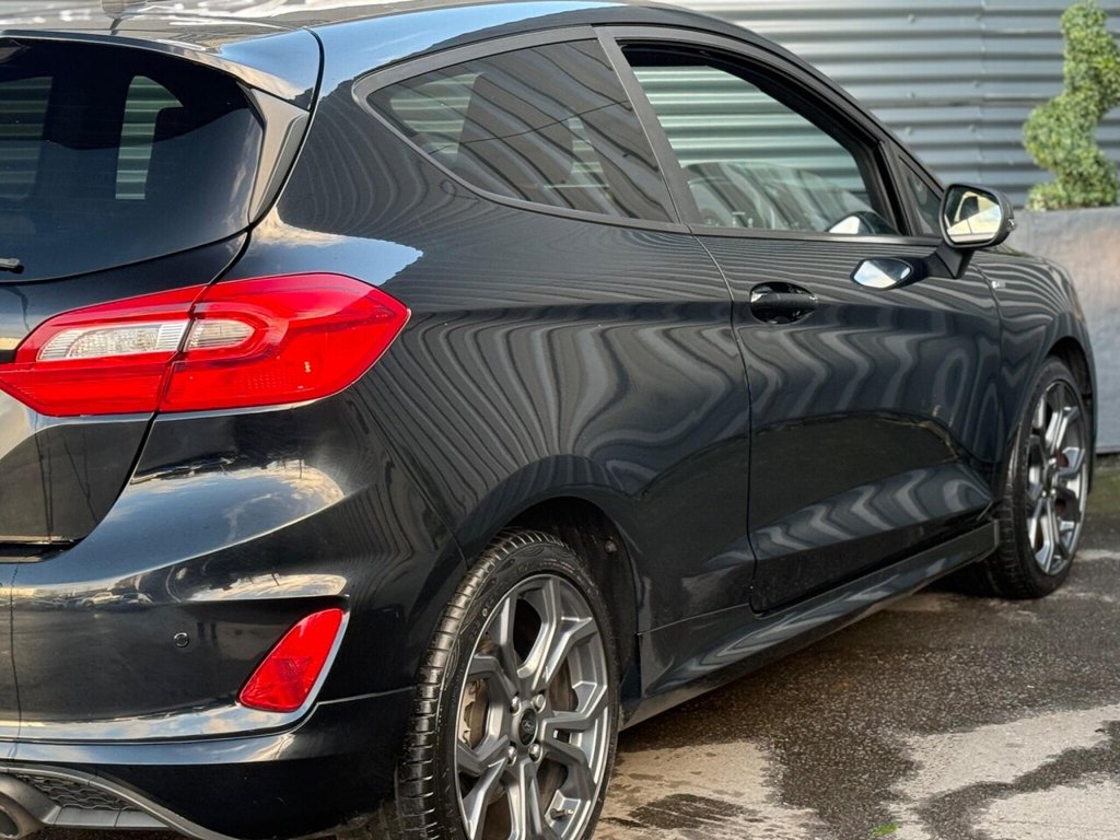 Used Ford Fiesta 2018 for sale - 77301965: Photo 32