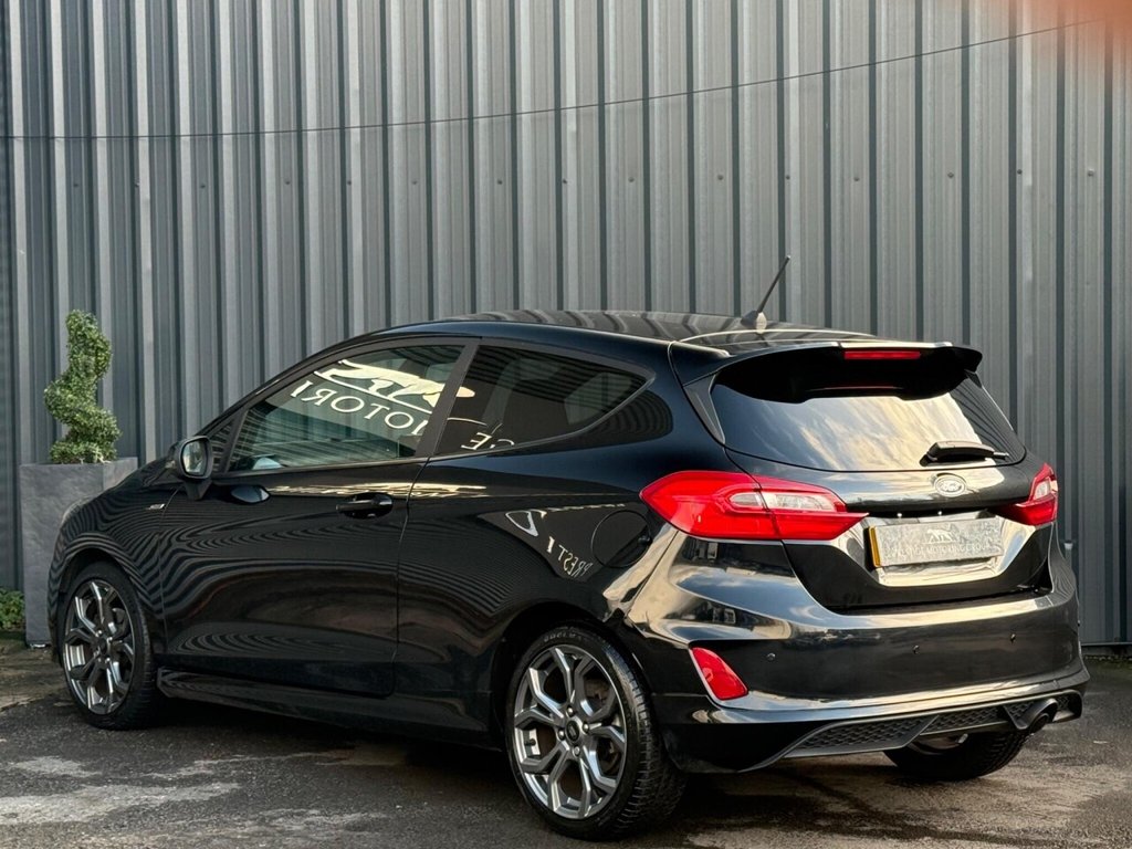 Used Ford Fiesta 2018 for sale - 77301965: Photo 34