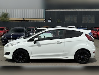 Used Ford Fiesta 2014 for sale - 78943110: Photo