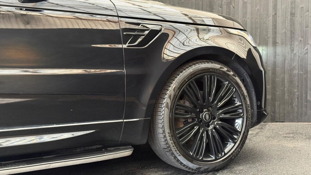 Used Land Rover Range Rover Sport 2018 for sale - 77764962: Photo 4