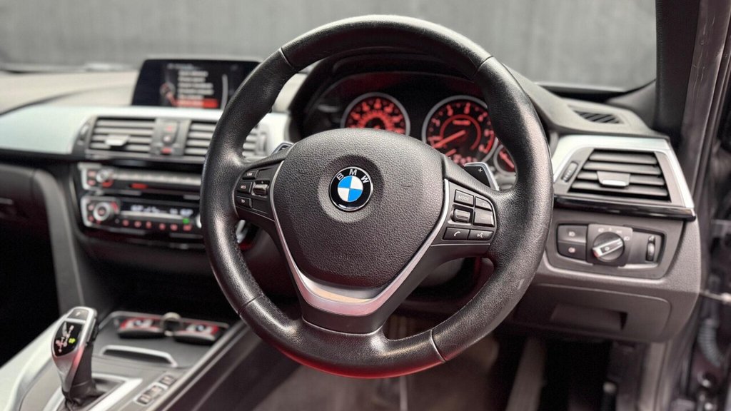 Used BMW 3 Series 2015 for sale - 77764607: Photo 18