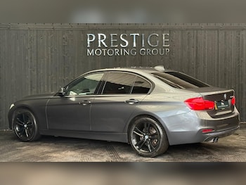 Used BMW 3 Series 2015 for sale - 77764607: Photo