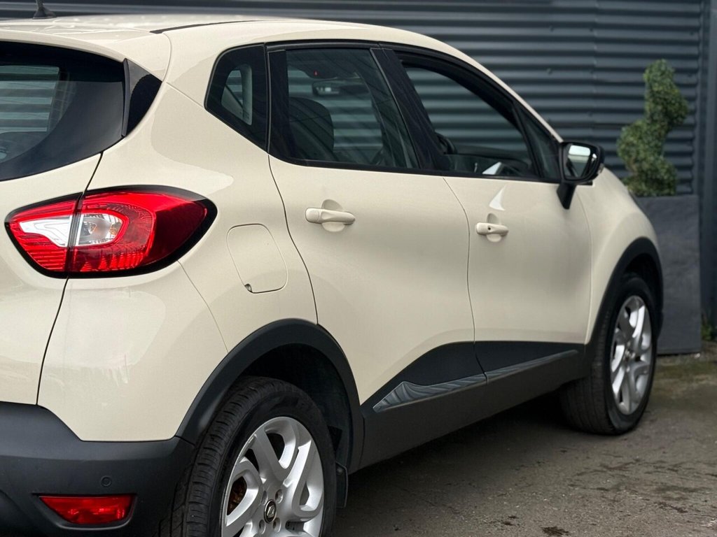 Used Renault Captur 2017 for sale - 77302134: Photo 28