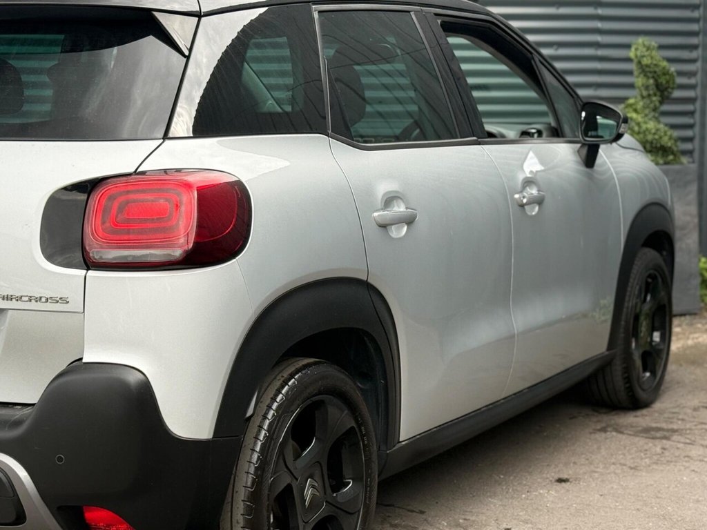 Vehicle 35