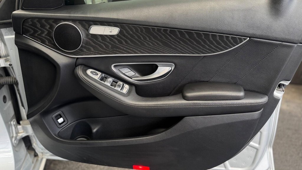 Used Mercedes-Benz C Class 2017 for sale - 77764600: Photo 26