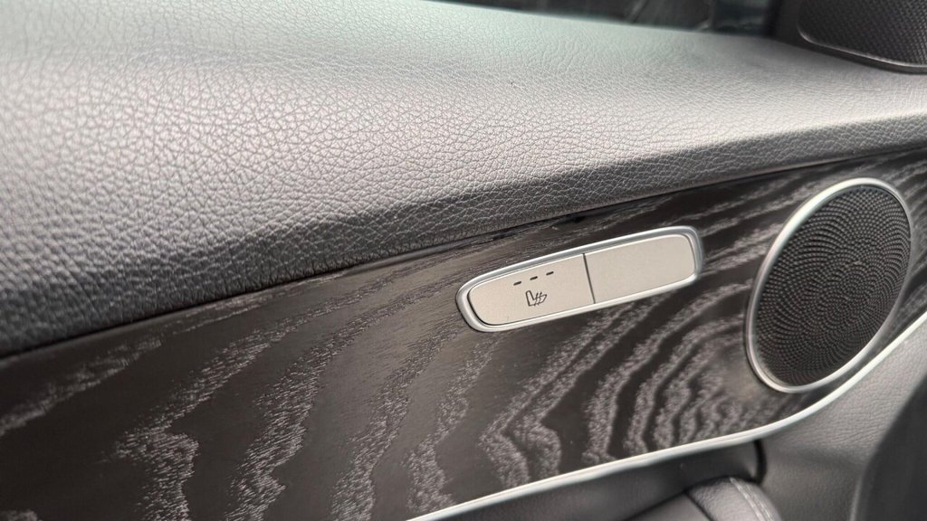 Used Mercedes-Benz C Class 2017 for sale - 77764600: Photo 33