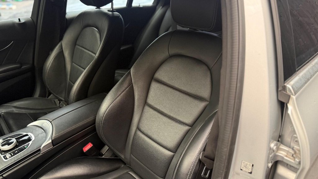 Used Mercedes-Benz C Class 2017 for sale - 77764600: Photo 35