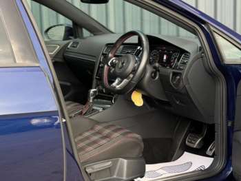Used Volkswagen Golf 2019 for sale - 74708082: Photo