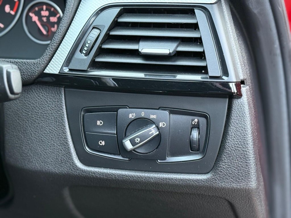 Used BMW 3 Series 2015 for sale - 76631758: Photo 14